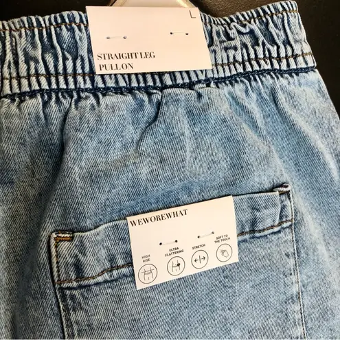 We Wore What NWT Zia Straight Leg Jeans Pull on Elastic Waistband Light Wash Denim