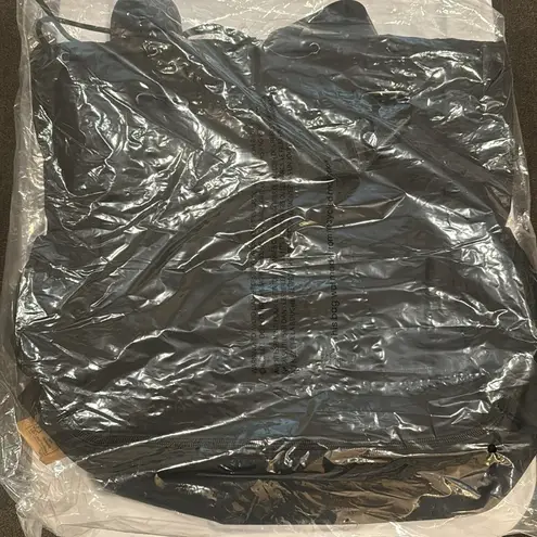 Beyond Yoga Convertible Gym Bag - Black