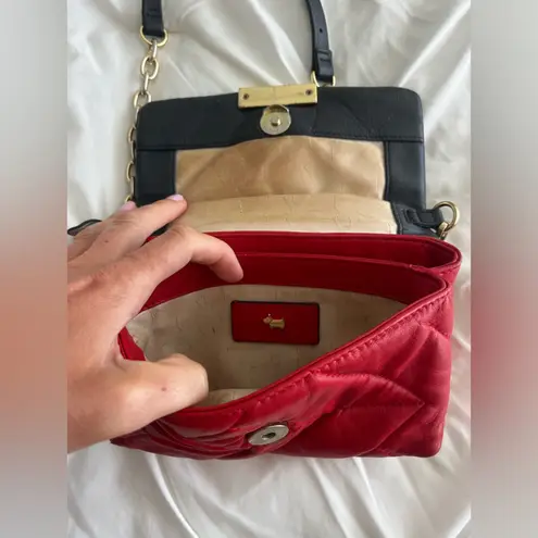 Rádley London Elegant Red and Black Quilted Women's Bag