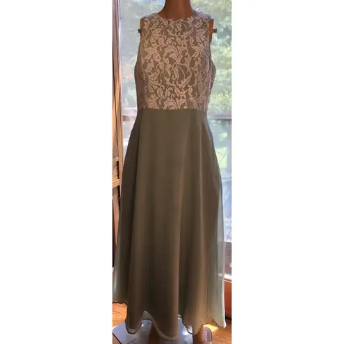 Azazie Lace Overlay Floral Pattern bodice sage bottom Sleeveless Dress A10