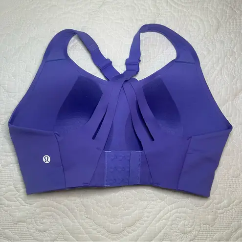 Lululemon  Air Support Running Bra. Color: Charged Indigo. Size: 32DDD. - Image 3