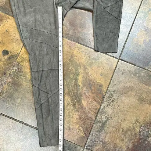 Elie Tahari  Gray Skinny Suede Pants Medium