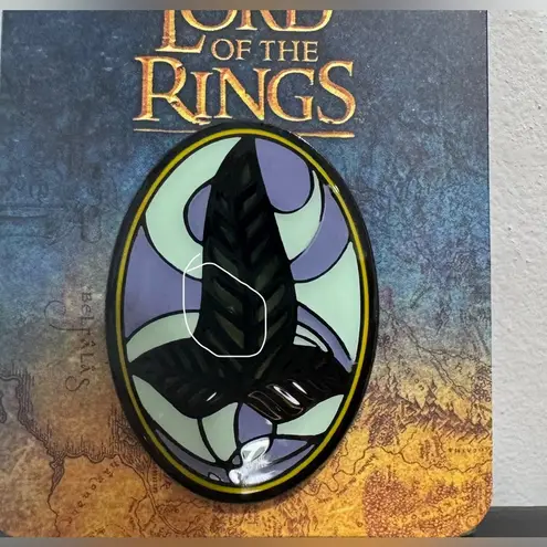 The Lord of the Rings Leaf of Lorien Stained Glass Enamel Pin Green