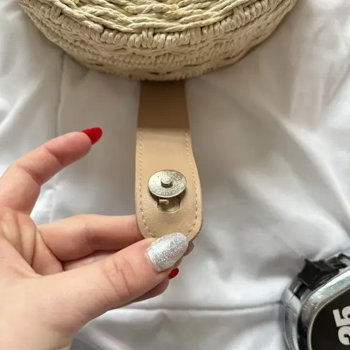 Mia & Tess The Paper Store Crossbody Bag Round Woven Bohemian Hippie Chic Tan