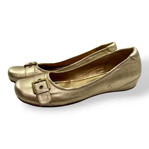 Ecco Buckle Ballet Flats Gold 42
