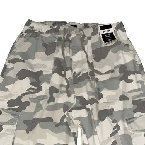 Refuge Camouflage Slouchy Cargo Pants