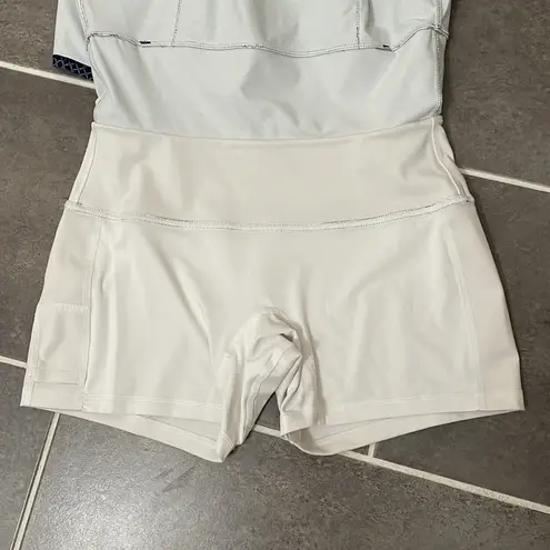 Peter Millar  High-Rise Golf Skort size Medium