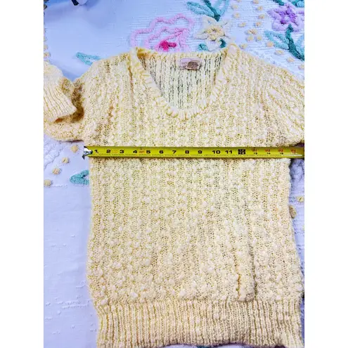 Mister Noah Vintage Yellow V