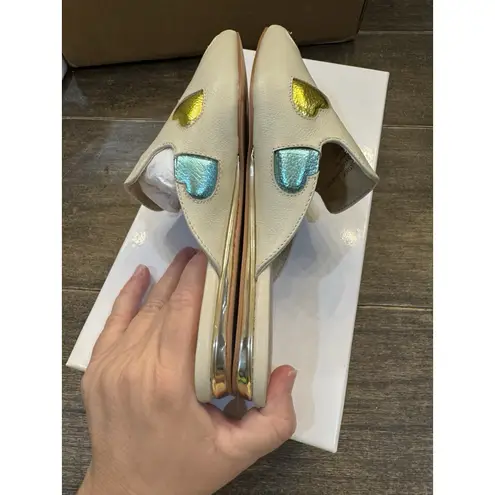 Kurt Geiger LONDON Women's Otter Love Heart Embossed Pointed Toe Mules Size 5.5