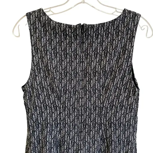 Soft Joie Sleeveless Mini dress Back zipper Side pockets Diamond Pattern