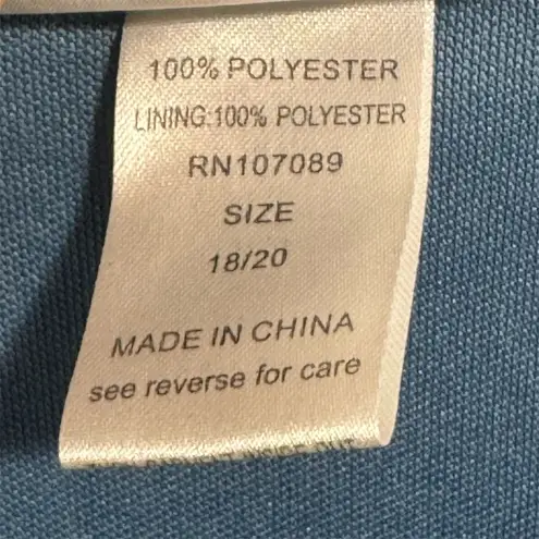 Studio 1940 NWOT Plus Size Tunic Blouse 18/20 Chiffon Floral Empire Waist Blue