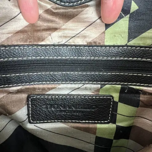 Tignanello Leather Shoulder Bag Black Silver Pebbled Zip Magnet Snap Everyday