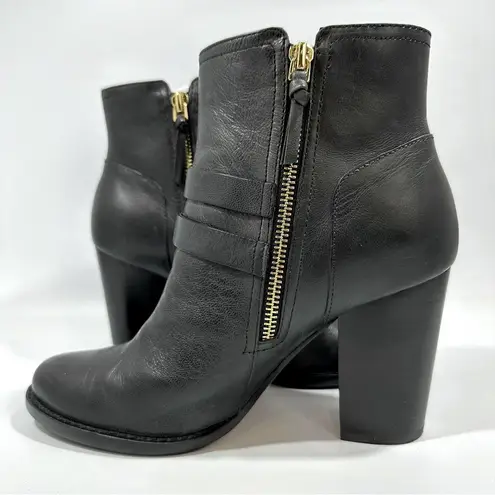 G.I.L.I. Addison Black Leather Ankle Boots Gold Buckle Zipper Block Heel 8M Size 8