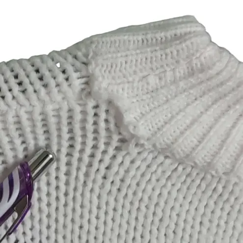 Ski Bunny Sweater White Pink Blue Graphic Crew Neck VTG Knit Sweater FLAW Size undefined