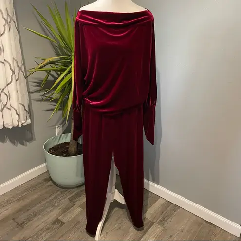 Boston Proper Slouchy Velour Top & Jogger Set