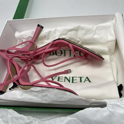 Bottega Veneta 930$ The Line Pink Milkshake Square Toe Heel Strap Sandal Leather