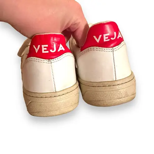 VEJA  V-10 White, Red & Blue Leather Lace-Up Sneakers Sz 7