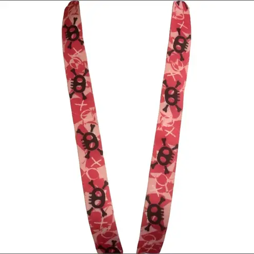 Women’s or Girl’s Pink Skull Lanyard w/ Key Fob