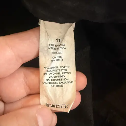 Garage  High Rise EUC Black Wash Jeggings with Zipper Detail