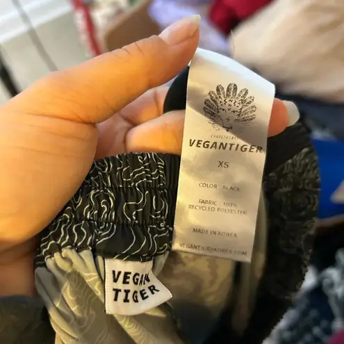 Vegan Tiger Tiger Print Satin Pants Black Size XS