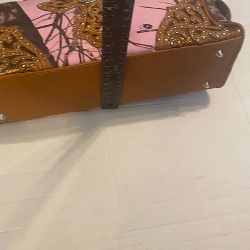 Mossy Oak Women’s Concealed Carry Cross Stud Handbag Pink Brown 15X5X8.5 NEW