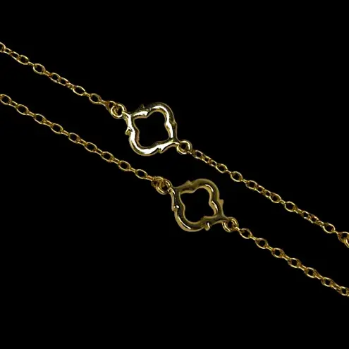 FORNASH Quatrefoil Gold Tone Necklace with lobster claw clasp 42 inches long