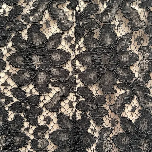 Woman’s nahabhanh cocktail lace dress Size 4