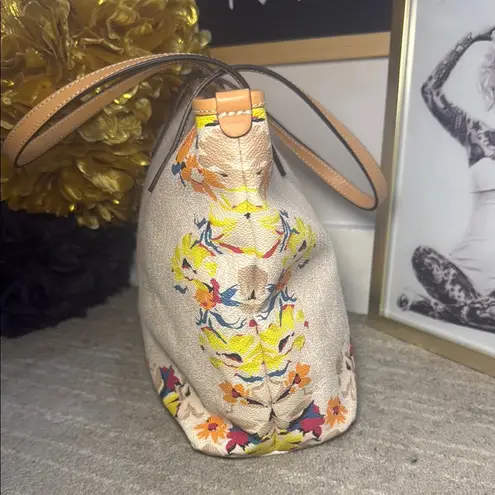 Etro Paisley Floral Zip Top Tote Bag Yellow