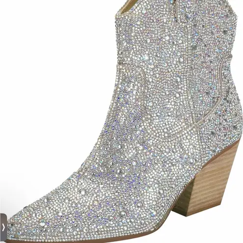 Amazon Rhinestone Western Ankle Boot ✨NWOT✨