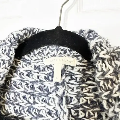 LEORY & PERRY Blue‎ White Marled Coatigan Size Medium Blue