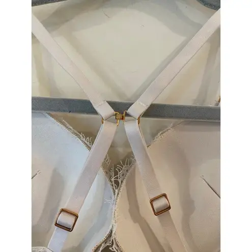 Aerie  Real Power Plunge Push Up Eyelash Lace Bra White Women's Size 34A