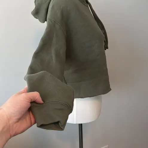 Tri Sirena Army Green Graphic Logo Cropped Hooded Sweatshirt Women's Medium