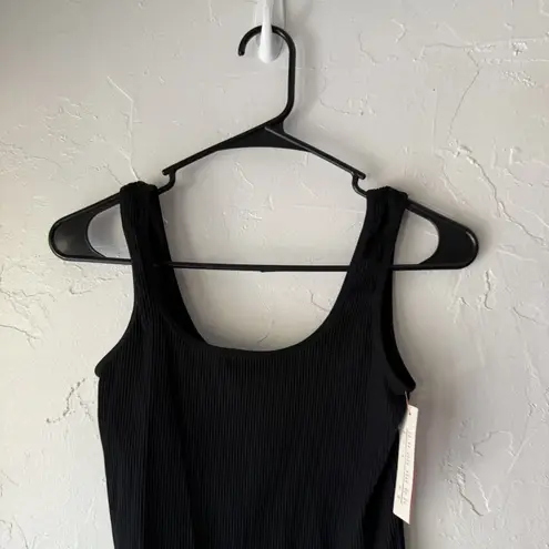 Colsie Bodysuit Womens Medium Black Ribbed Stretch Sleeveless One Piece