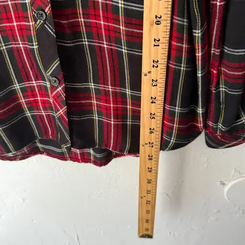 BeachLunchLounge Red Plaid Button Down Shirt Top Long Sleeve Medium Cabin Fall
