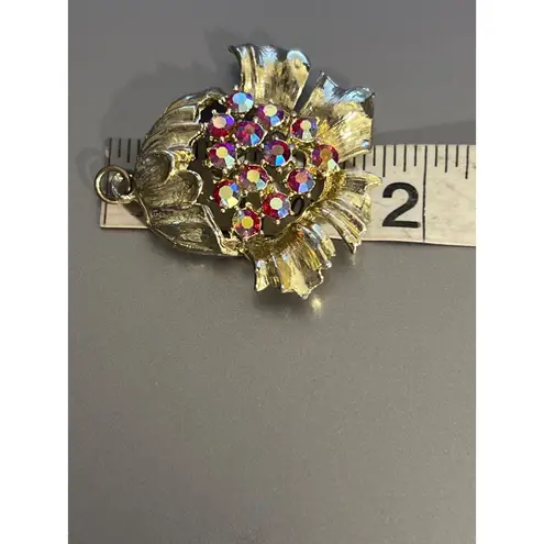 Vintage Floral Pendant Pink Red Aurora Borealis Rhinestones Gold Tone Estate