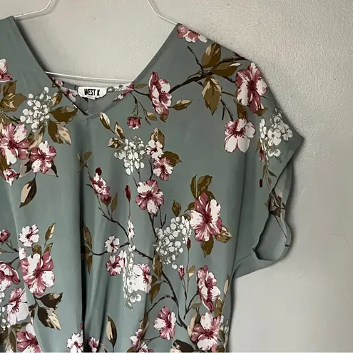 Stitch Fix West K Knot Front Short Sleeve Blouse Small