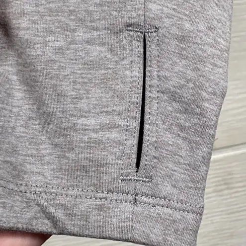 Xersion NWT  Gray Active Wear Full Zip Jacket Size L Hooded Thumb Holes MSRP $60 - Image 4