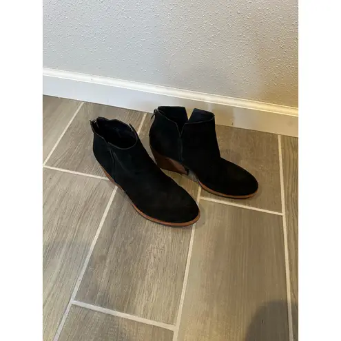 Chandran western Korkease suede ankle bootie Black Size 8