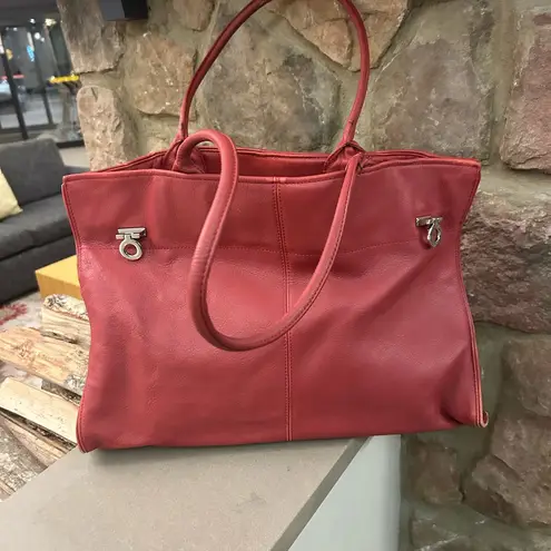 Bag Elegant Red Leather Totespacious Preowned there is stains inside