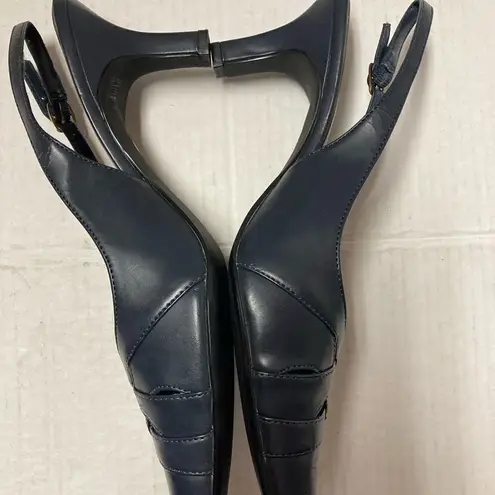 East 5th women’s sling back pumps size 9M, blue