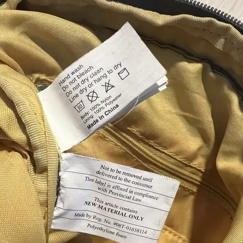 Baggallini Gray Sling Bag Crossbody Purse Tote Pockets Packable Adjustable