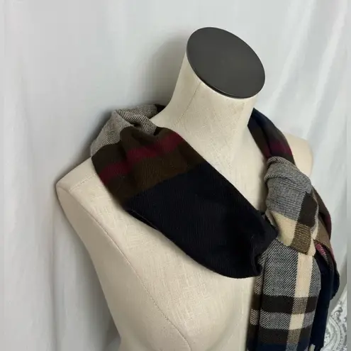 Classic Plaid Scarf with fringe for women Black