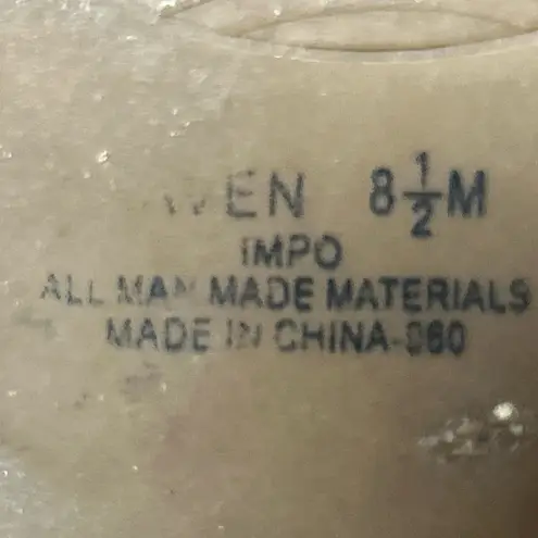 Impo Women's Sandals Size 8.5 Red and Gold