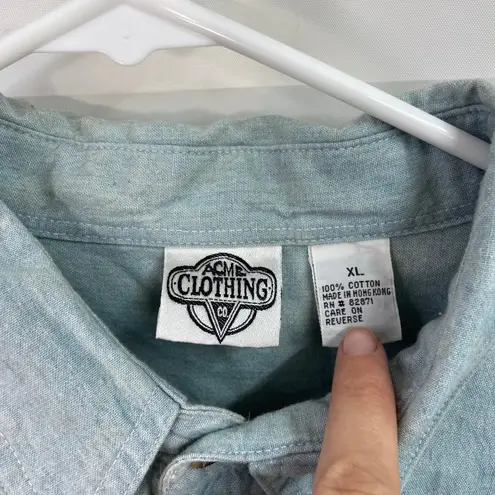 Vintage ACME light wash blue denim embroidered looney tunes button cotton shirt Size XL