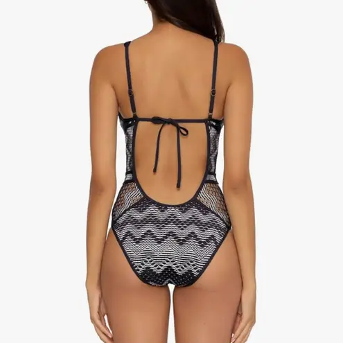 Becca Show & Tell Crochet Plunge Medium One Piece Black and White Swimsuit