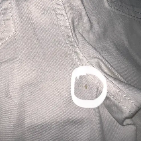 Guess 🦎Bermuda Shorts Lot🌵2pcs - Image 5