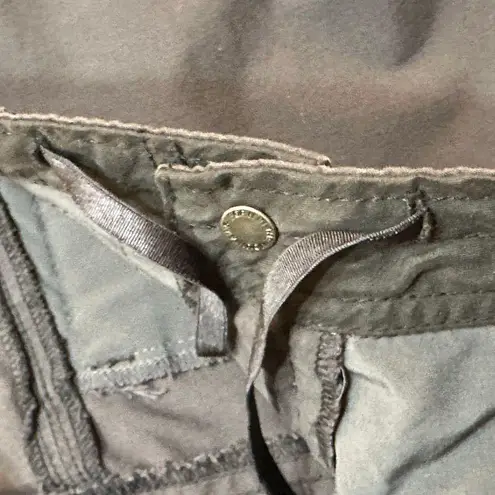 Kuhl Legendary Pants sz 10 Short Dark Grey Utility Pants Hiking Roll up Pants