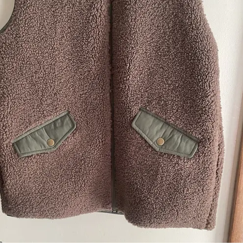 Sundance Kaia Sherpa Vest Brown & Green Teddy Vest