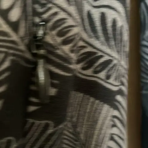 Hang Ten Gray Fitted Long Sleeve uv protection Tee small