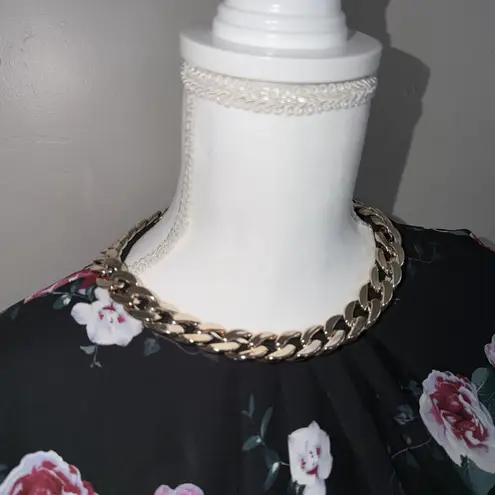 Stella Tweed NWT Womens Black Floral Shift Dress Chain Neckline Sz M Long Sleeve